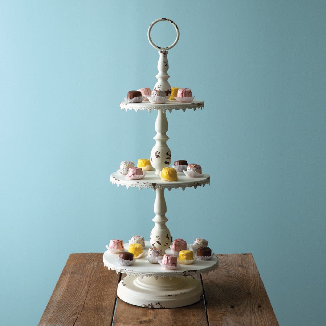 3-Tier Lace-Look Rustic Display